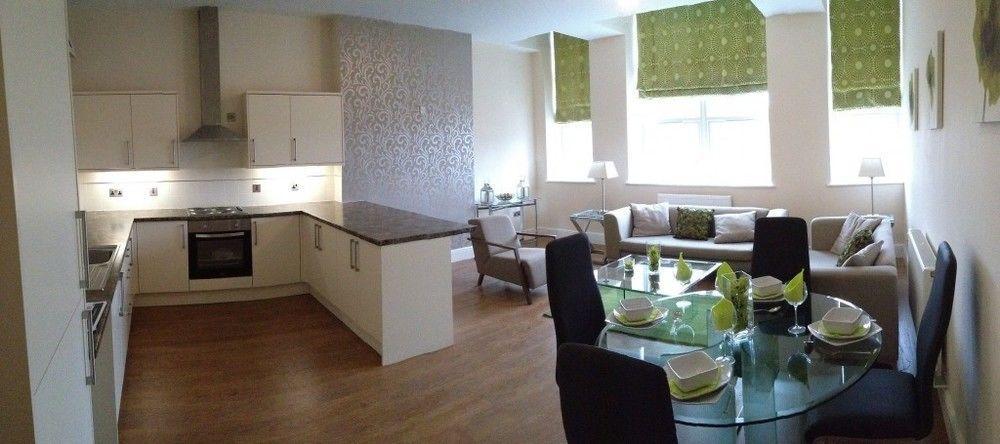 Waterview Deluxe Apartments Барроу-ин-Фернесс Экстерьер фото
